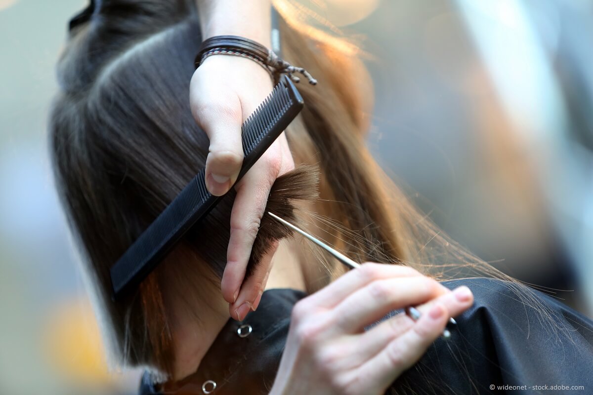 Den Beruf Coiffeuse lernen braucht viel Fachwissen, Geschicklichkeit und Empathie.
